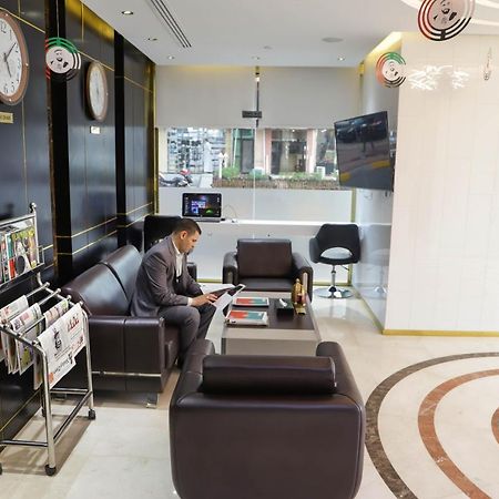 Flamingo Hotel Apartment Абу Даби Екстериор снимка