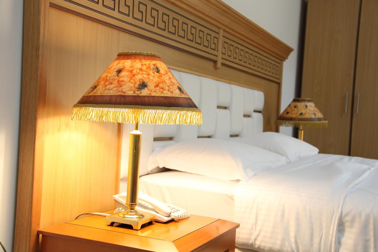 Flamingo Hotel Apartment Абу Даби Екстериор снимка