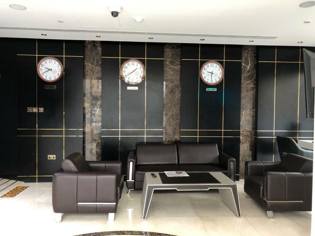 Flamingo Hotel Apartment Абу Даби Екстериор снимка