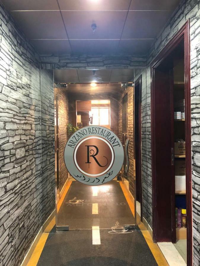 Flamingo Hotel Apartment Абу Даби Екстериор снимка