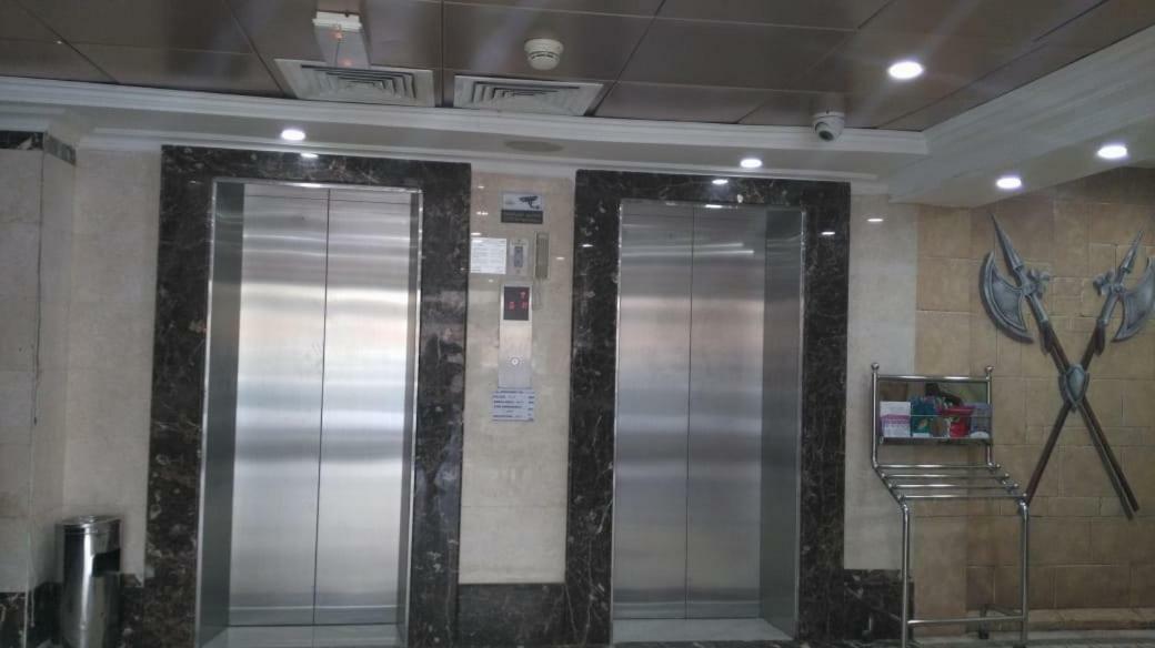 Flamingo Hotel Apartment Абу Даби Екстериор снимка